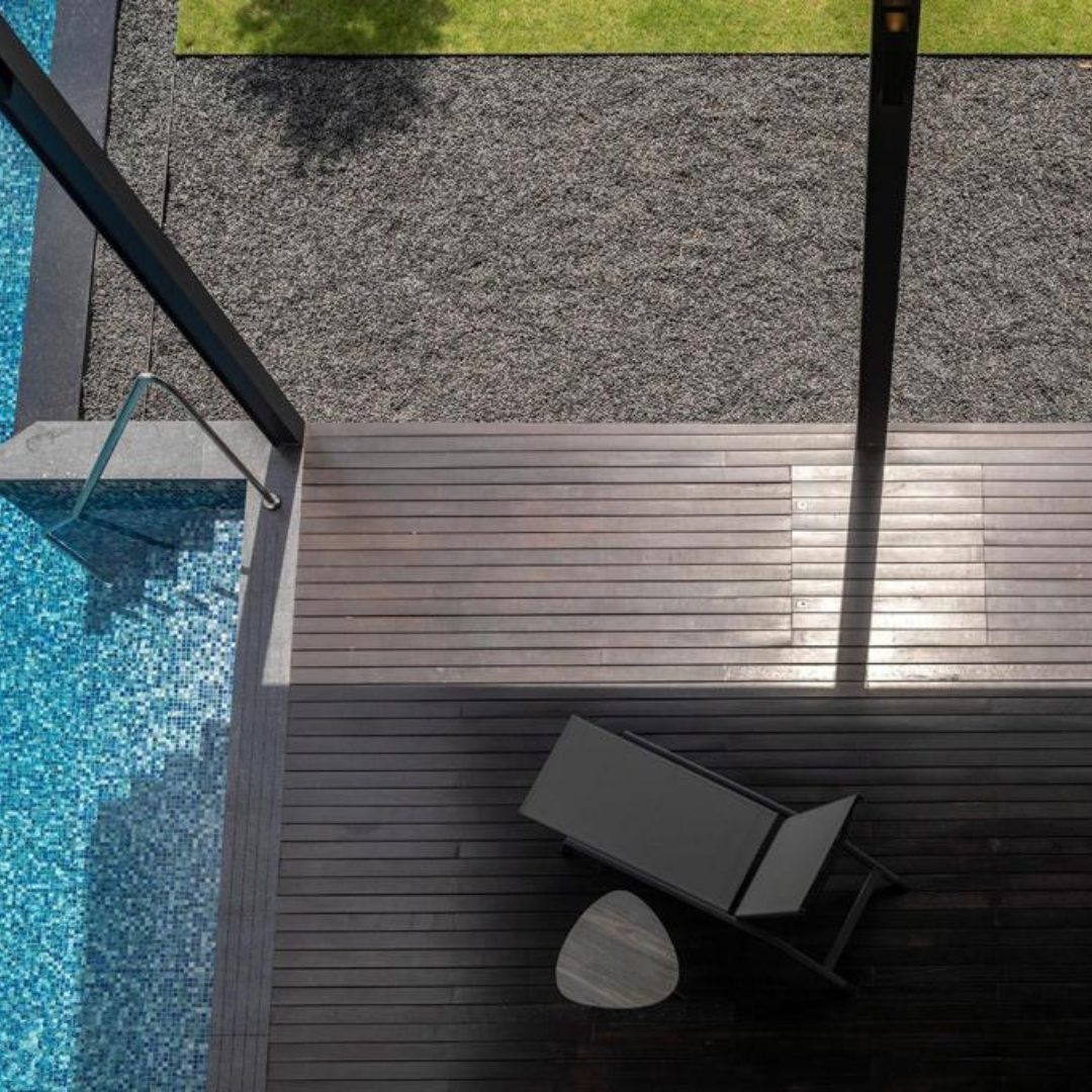 Landed Property Balcony Pool at Nim Green