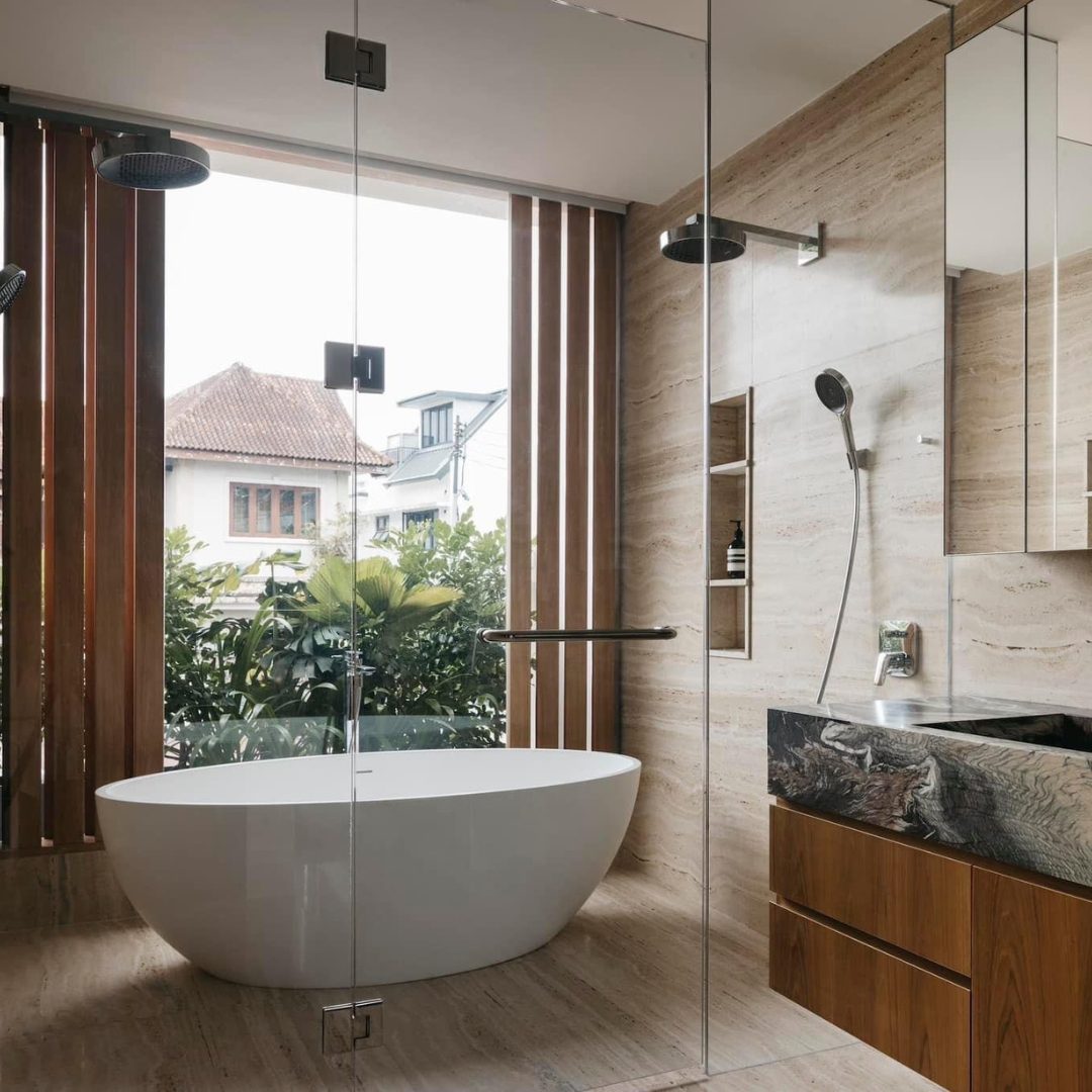 landed property toilet at jalan chempedak